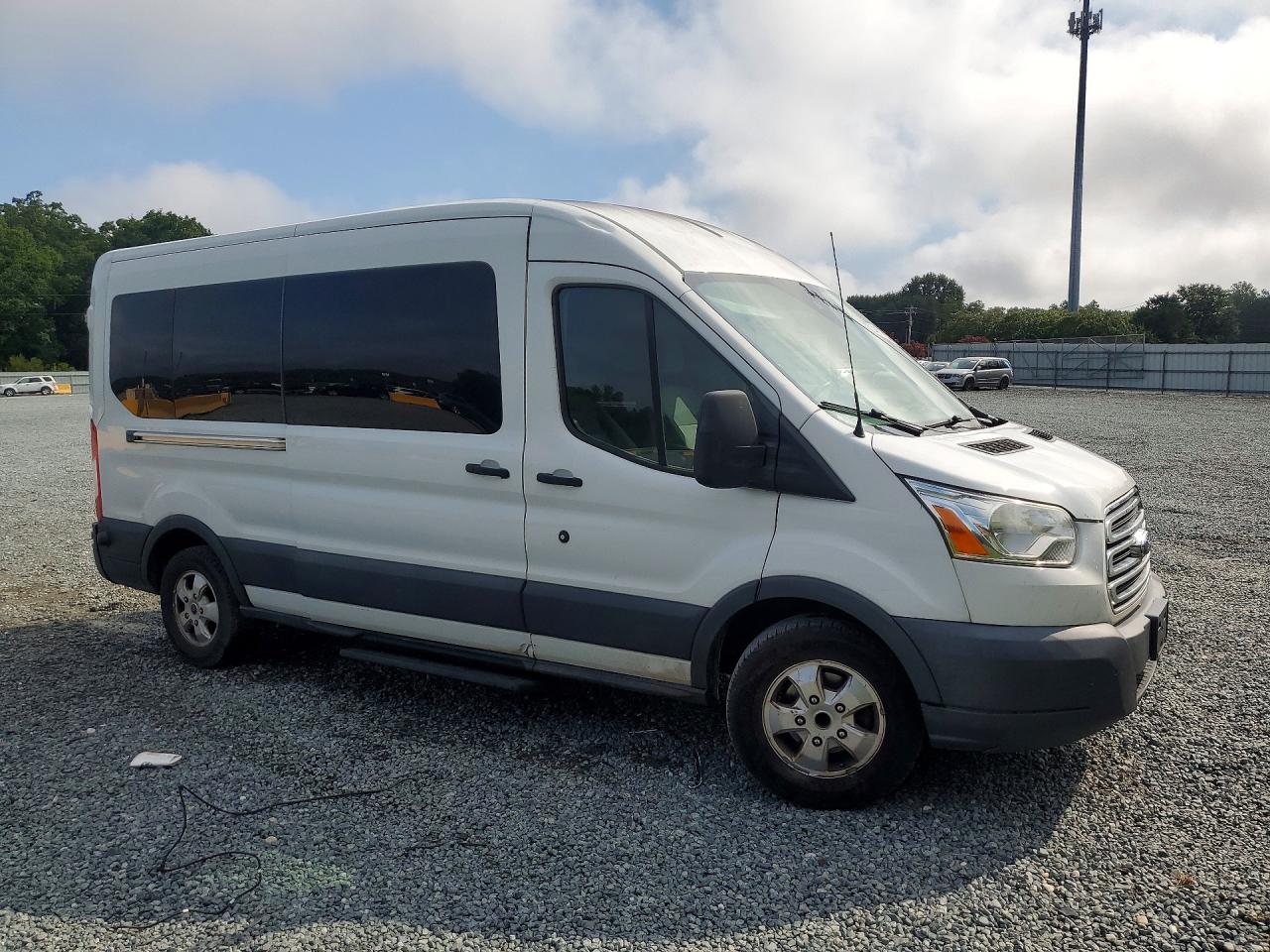 1FBAX2CM2HKA76463 · 2017 FORD TRANSIT · 4/13