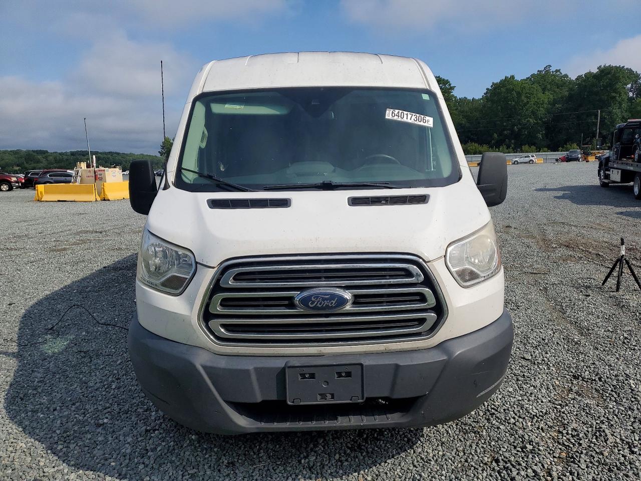 1FBAX2CM2HKA76463 · 2017 FORD TRANSIT · 5/13
