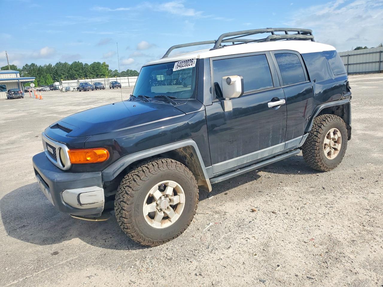 JTEBU11F070001449 · 2007 TOYOTA FJ CRUISER