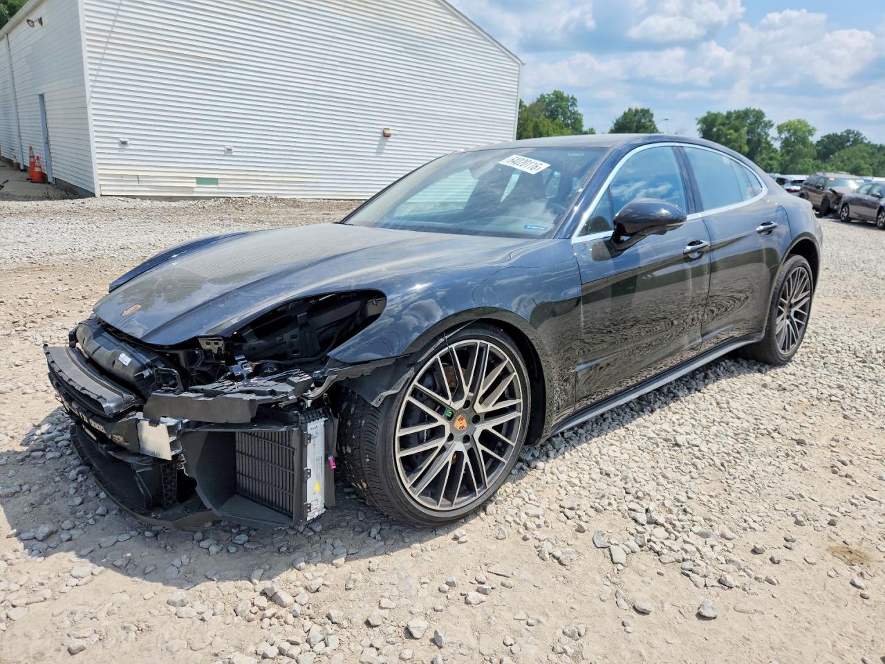 2025 PORSCHE PANAMERA