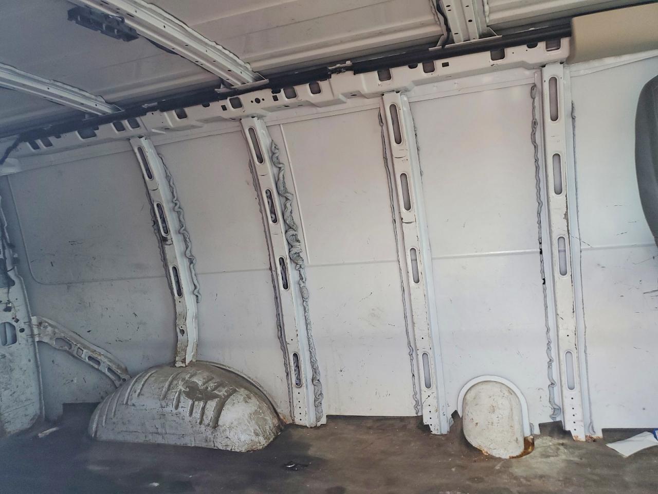 1GTW7AFF6G1157141 · 2016 GMC SAVANA · 11/13