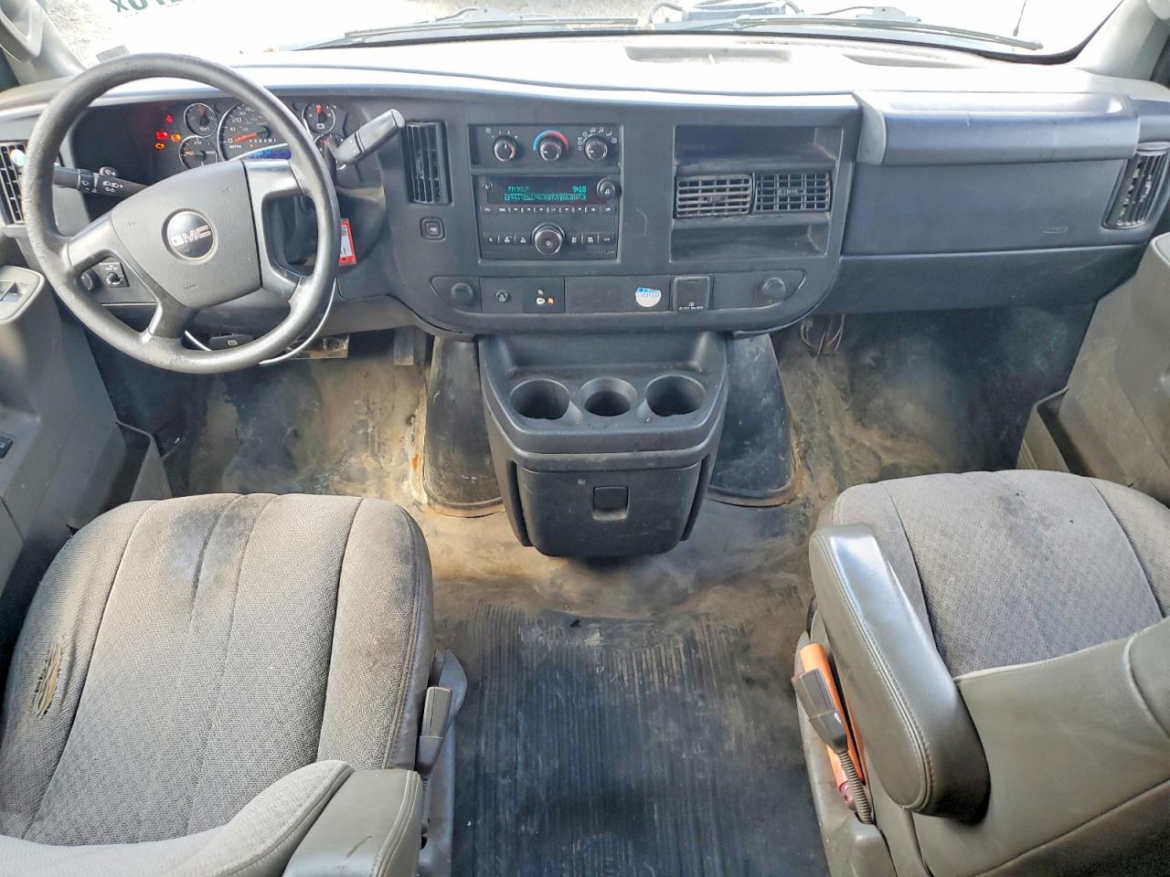 1GTW7AFF6G1157141 · 2016 GMC SAVANA · 8/13