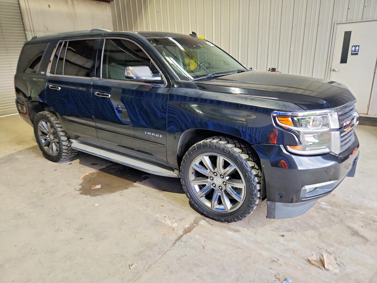 1GNSCCKC1FR161882 · 2015 CHEVROLET TAHOE · 4/13