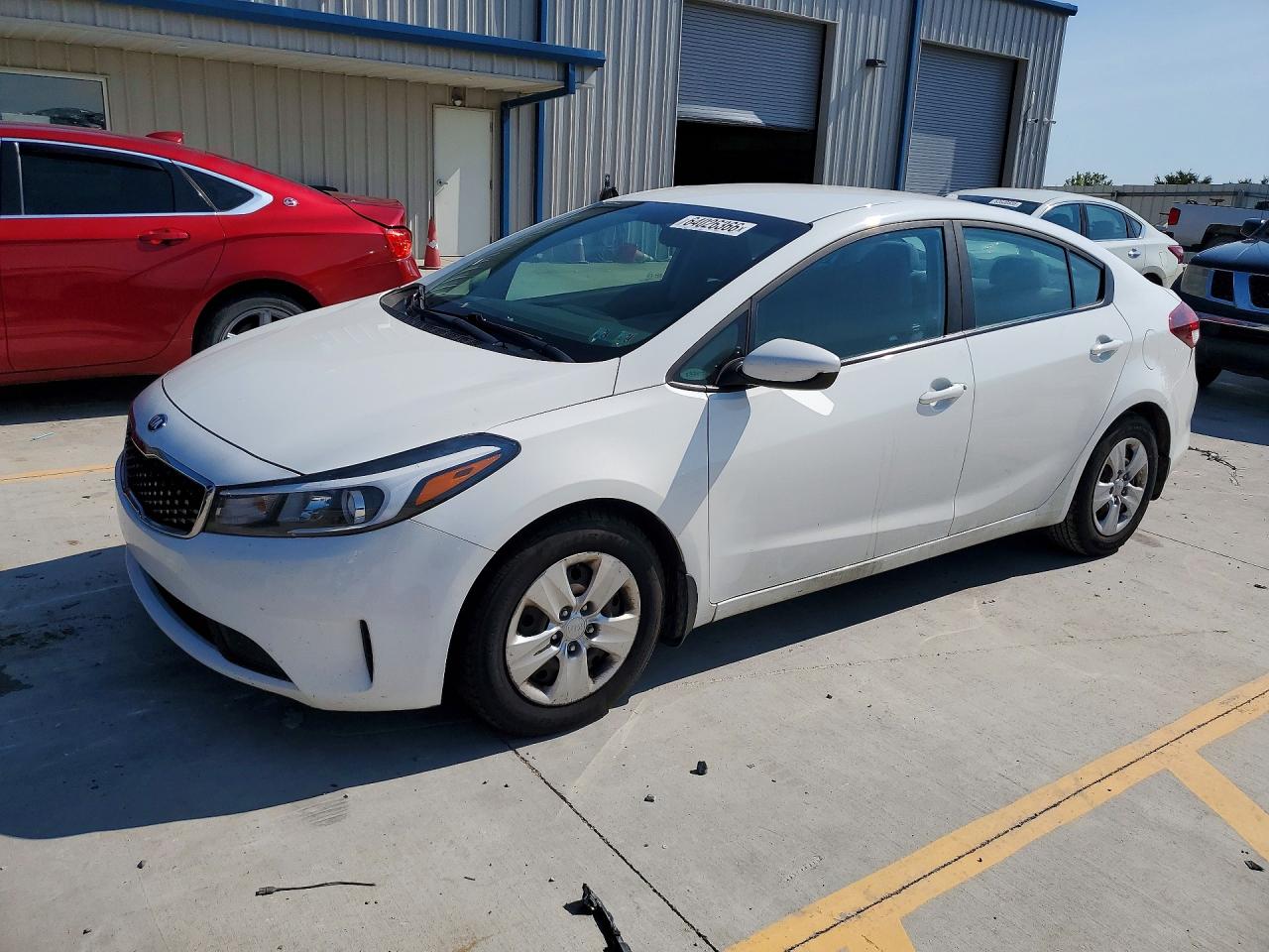3KPFK4A78JE196236 · 2018 KIA FORTE