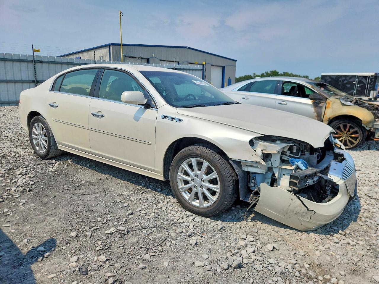 1G4HC5EMXAU137326 · 2010 BUICK LUCERNE · 4/13