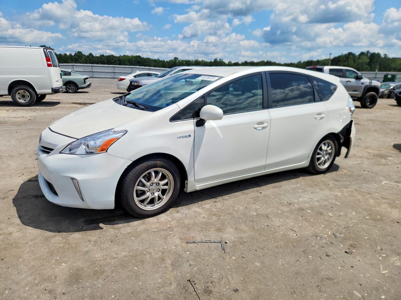 JTDZN3EU4C3061196 · 2012 TOYOTA PRIUS V
