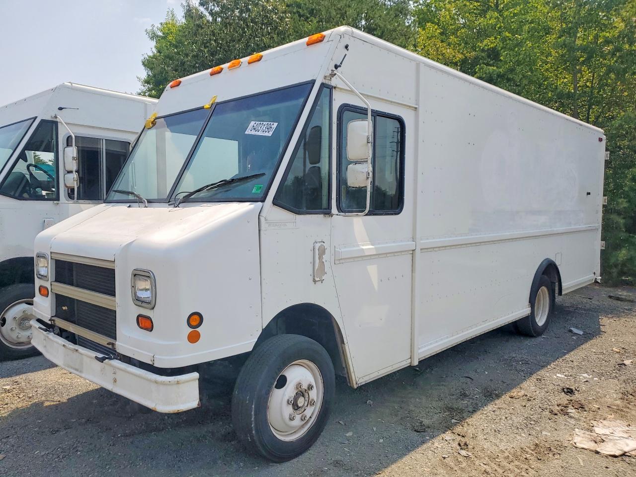 4UZAANCP34CM43380 · 2004 FREIGHTLINER MT45 CHASSIS