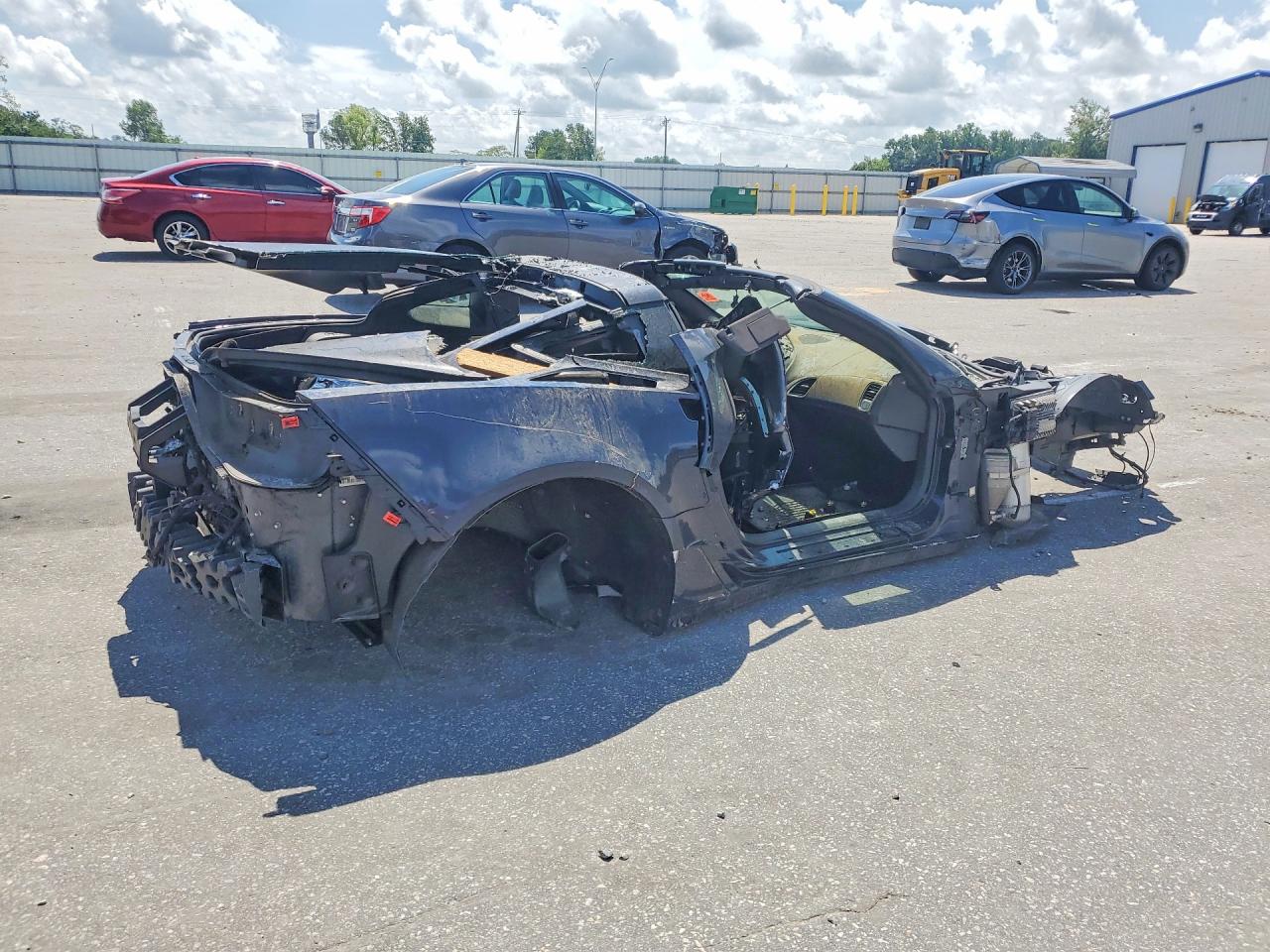 1G1YU2D65G5605347 · 2016 CHEVROLET CORVETTE · 3/11
