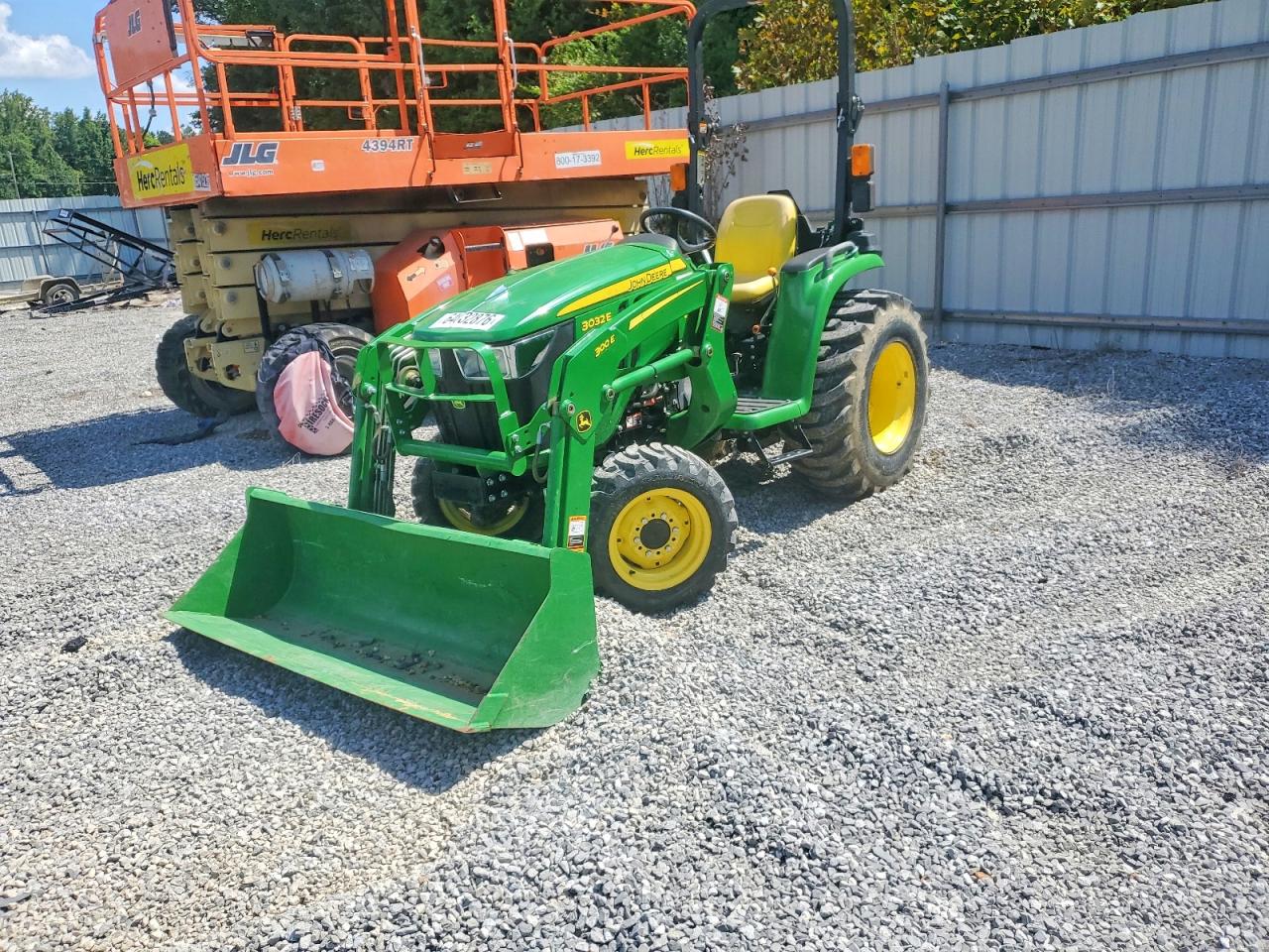 1LV3032EHJJ124130 · 2018 JOHN DEERE 3032E · 2/10