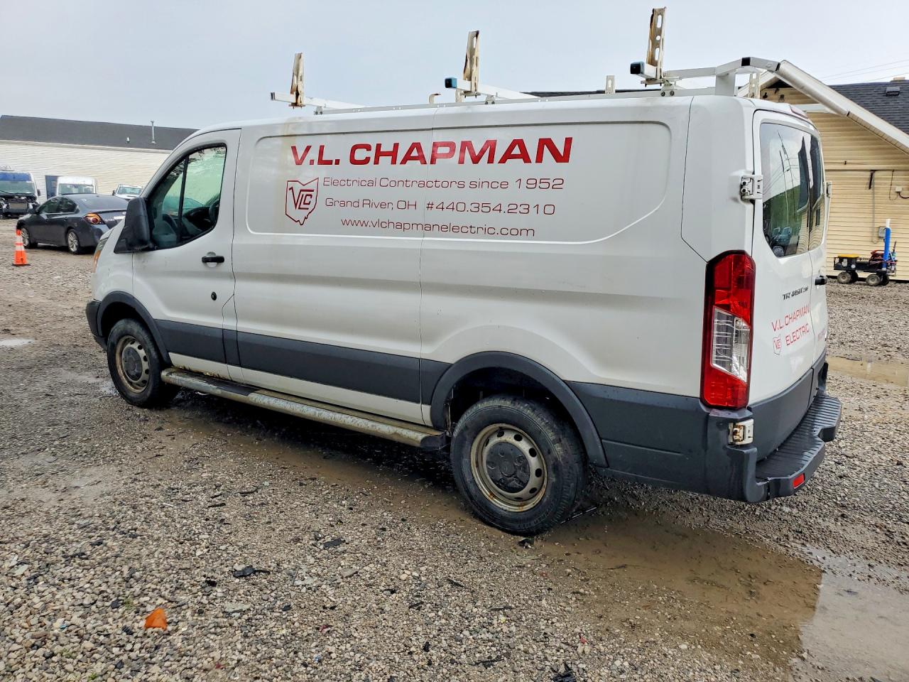 1FTNR1ZMXFKA77611 · 2015 FORD TRANSIT · 2/13