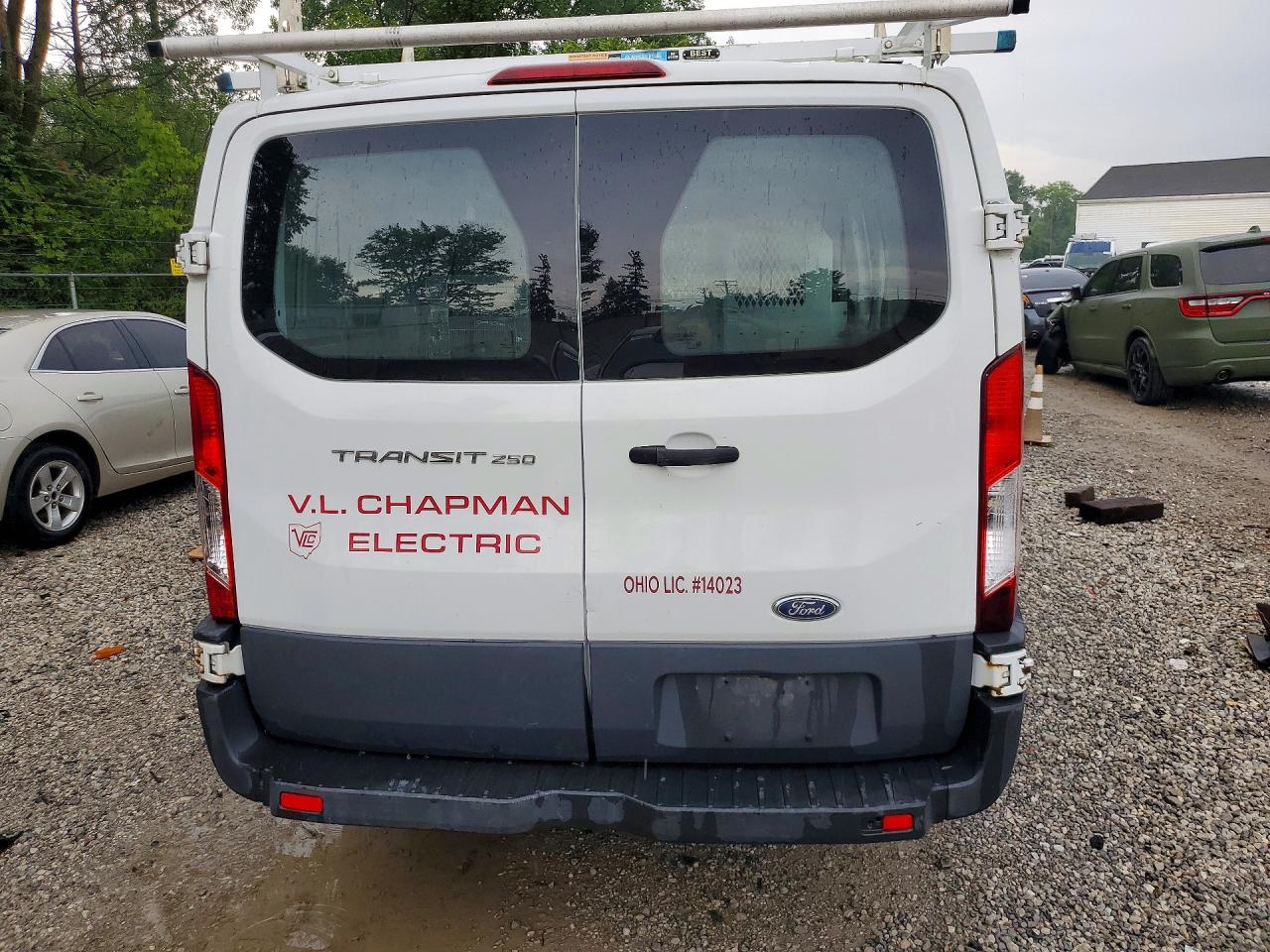 1FTNR1ZMXFKA77611 · 2015 FORD TRANSIT · 6/13