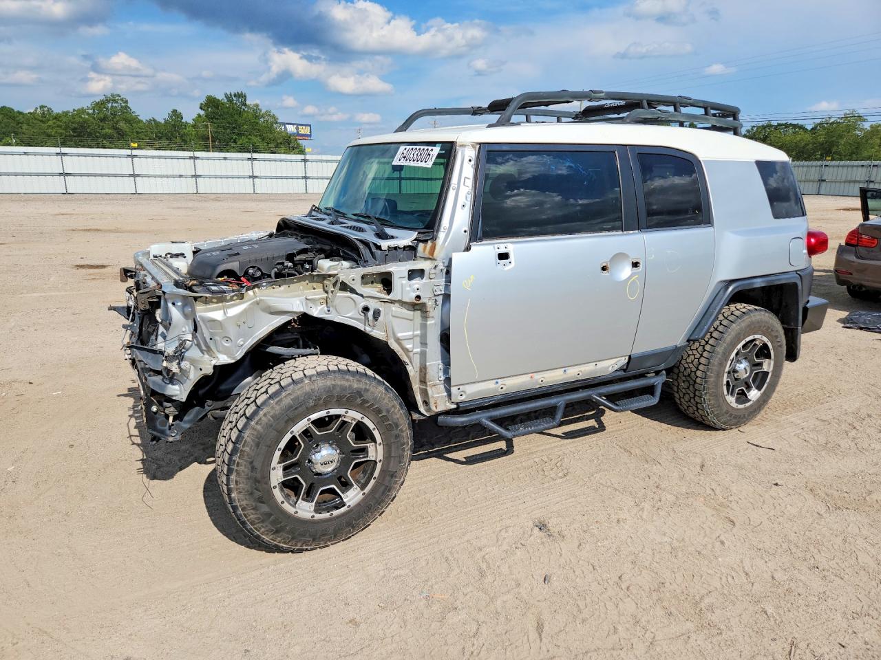 2007 TOYOTA FJ CRUISER