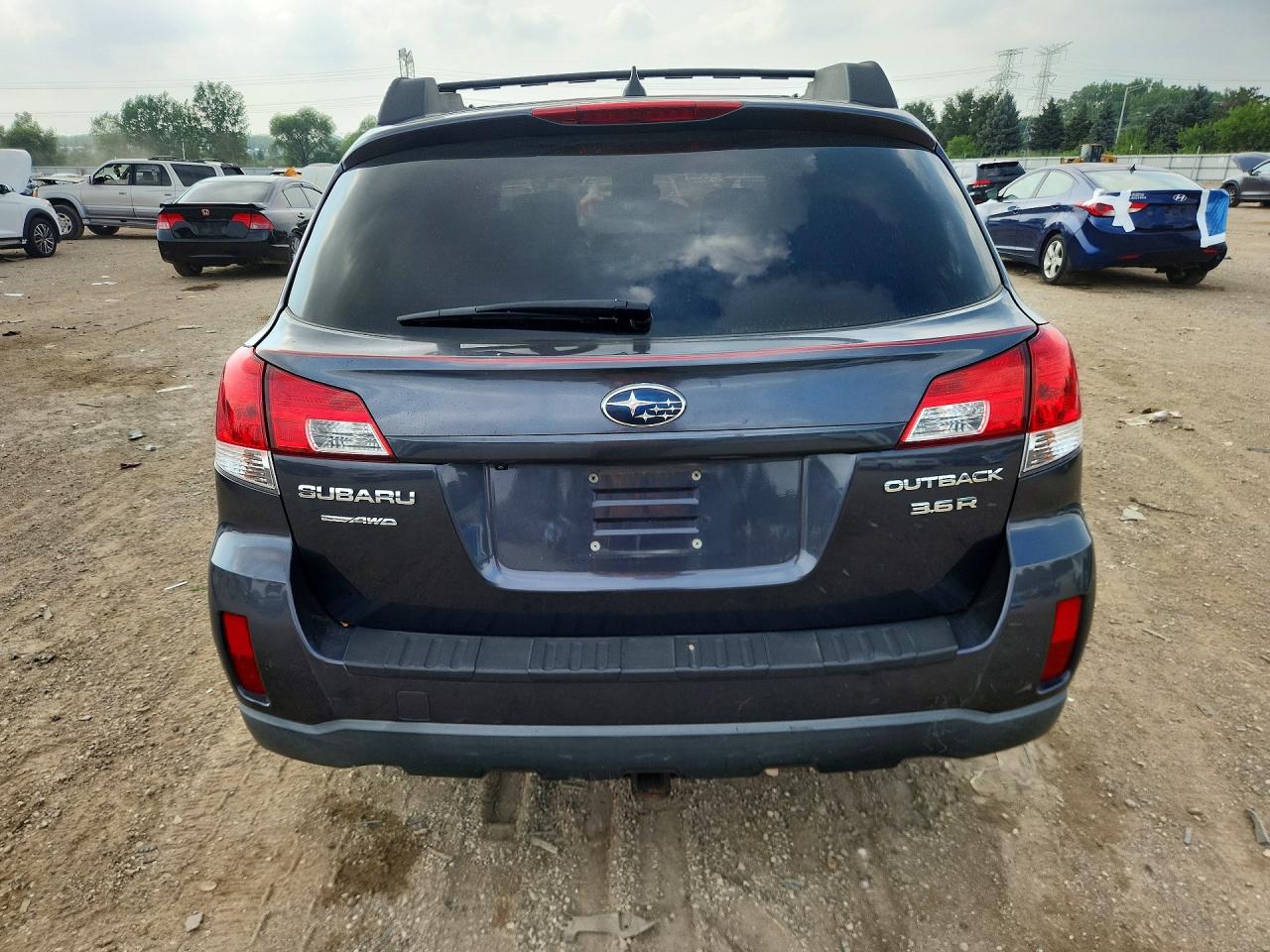 4S4BRDLC0B2435485 · 2011 SUBARU OUTBACK · 6/12
