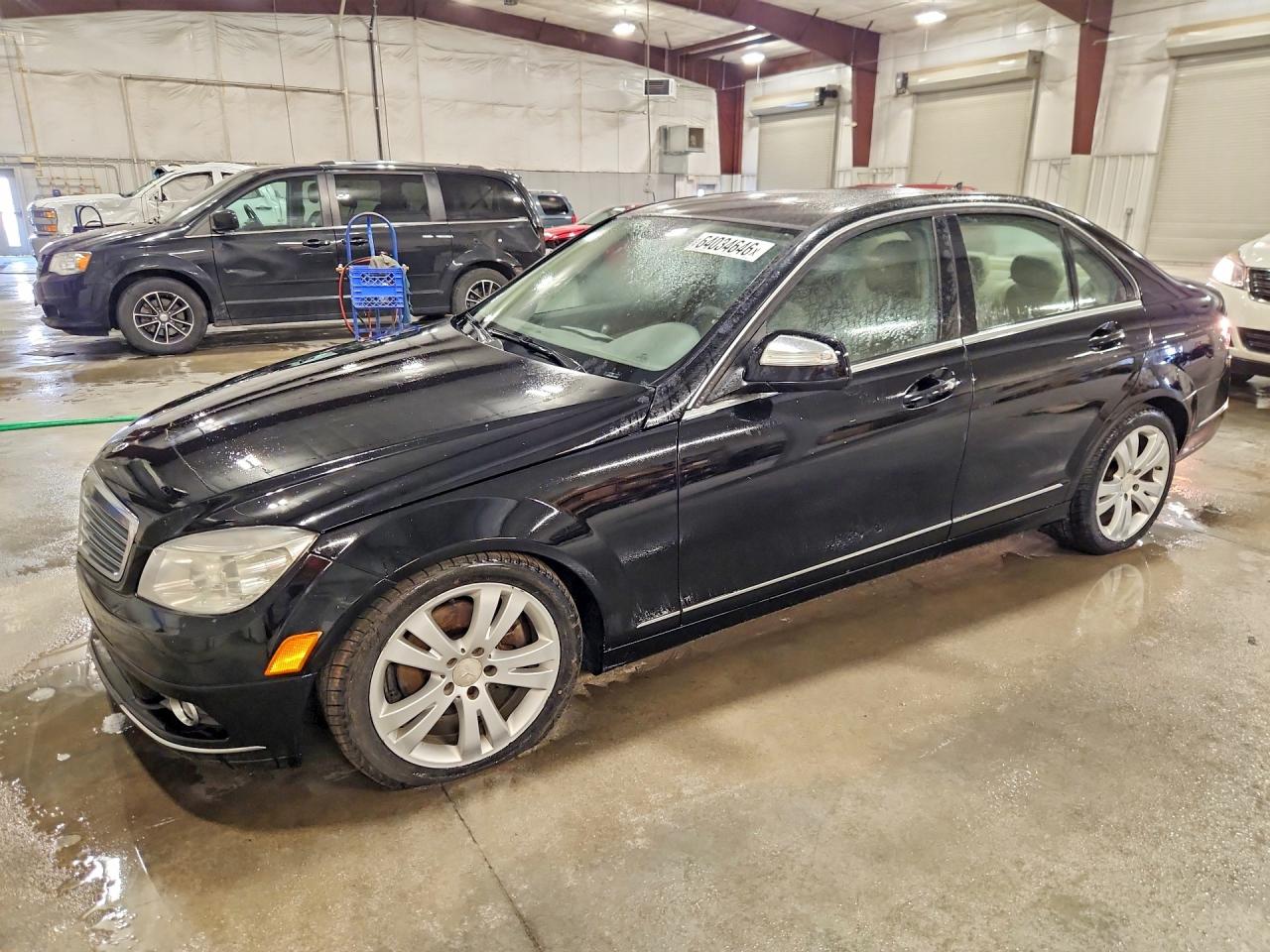 WDDGF81XX9R046618 · 2009 MERCEDES-BENZ C
