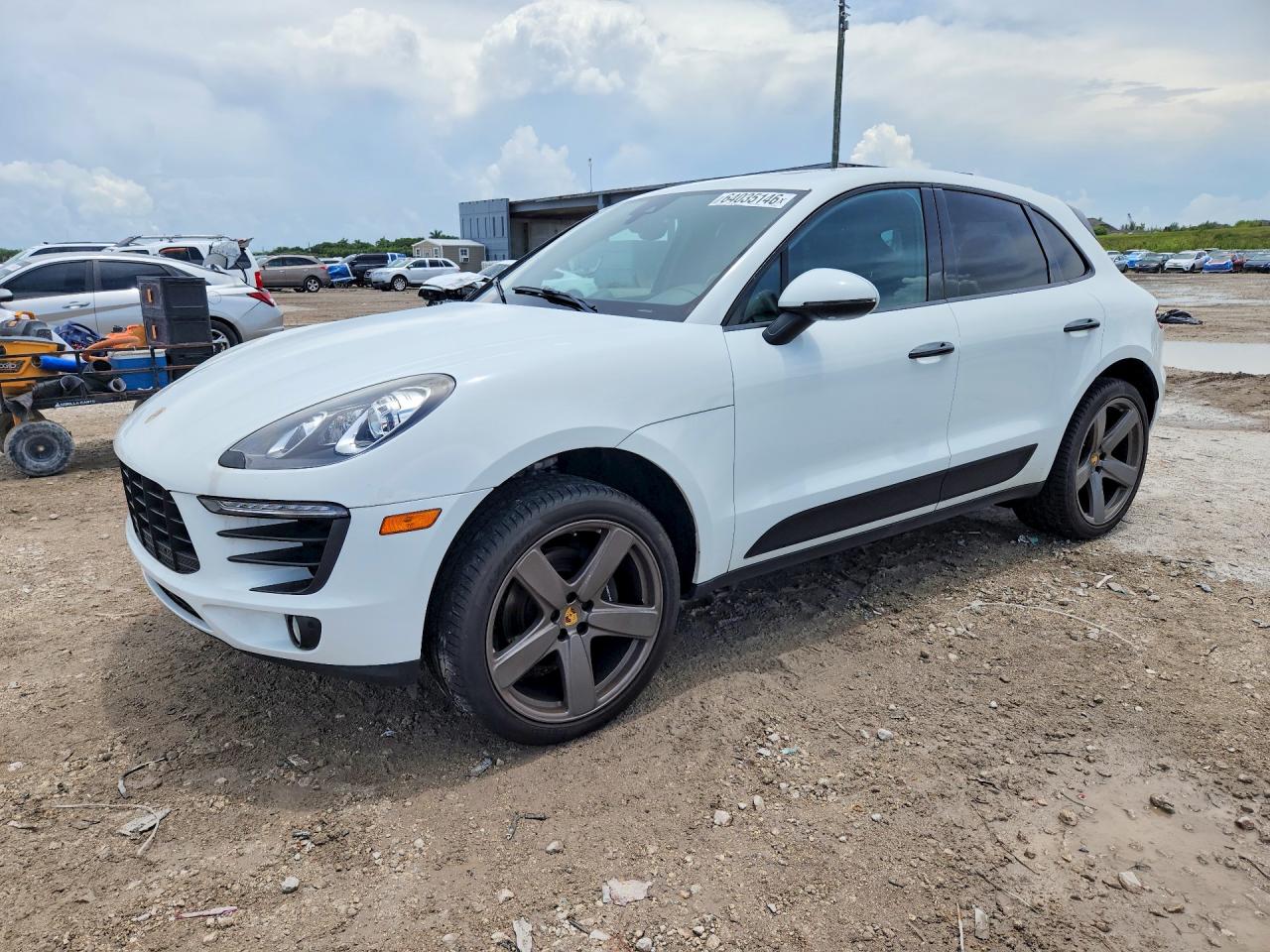 WP1AA2A51JLB22369 · 2018 PORSCHE MACAN