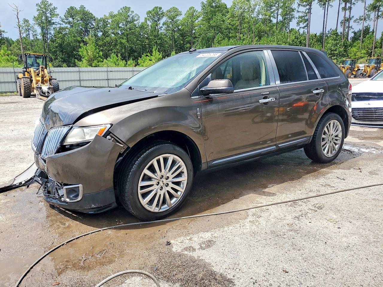 2LMDJ8JKXBBJ26591 · 2011 LINCOLN MKX