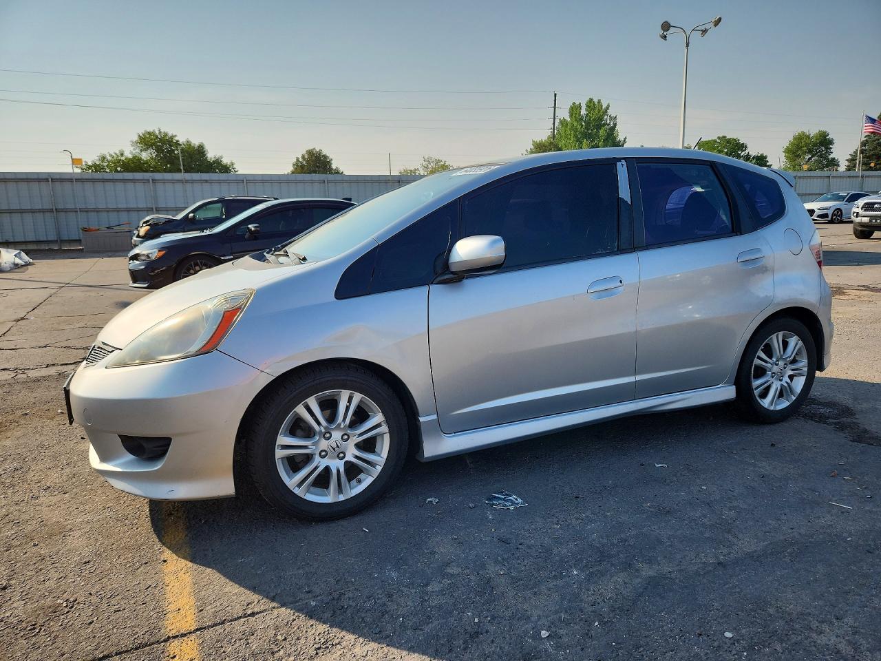 JHMGE8H68BC006636 · 2011 HONDA FIT