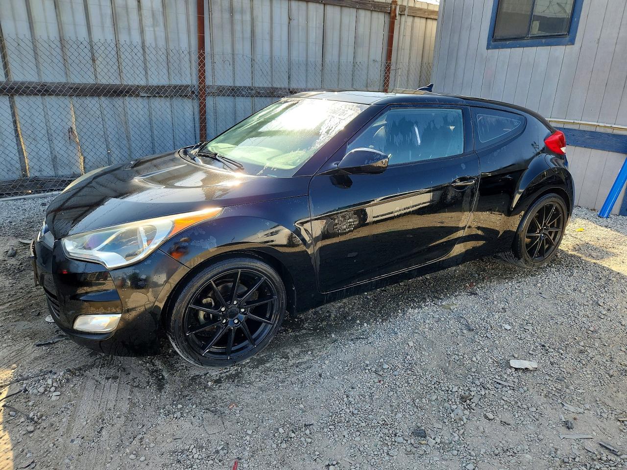 KMHTC6AD5DU144436 · 2013 HYUNDAI VELOSTER
