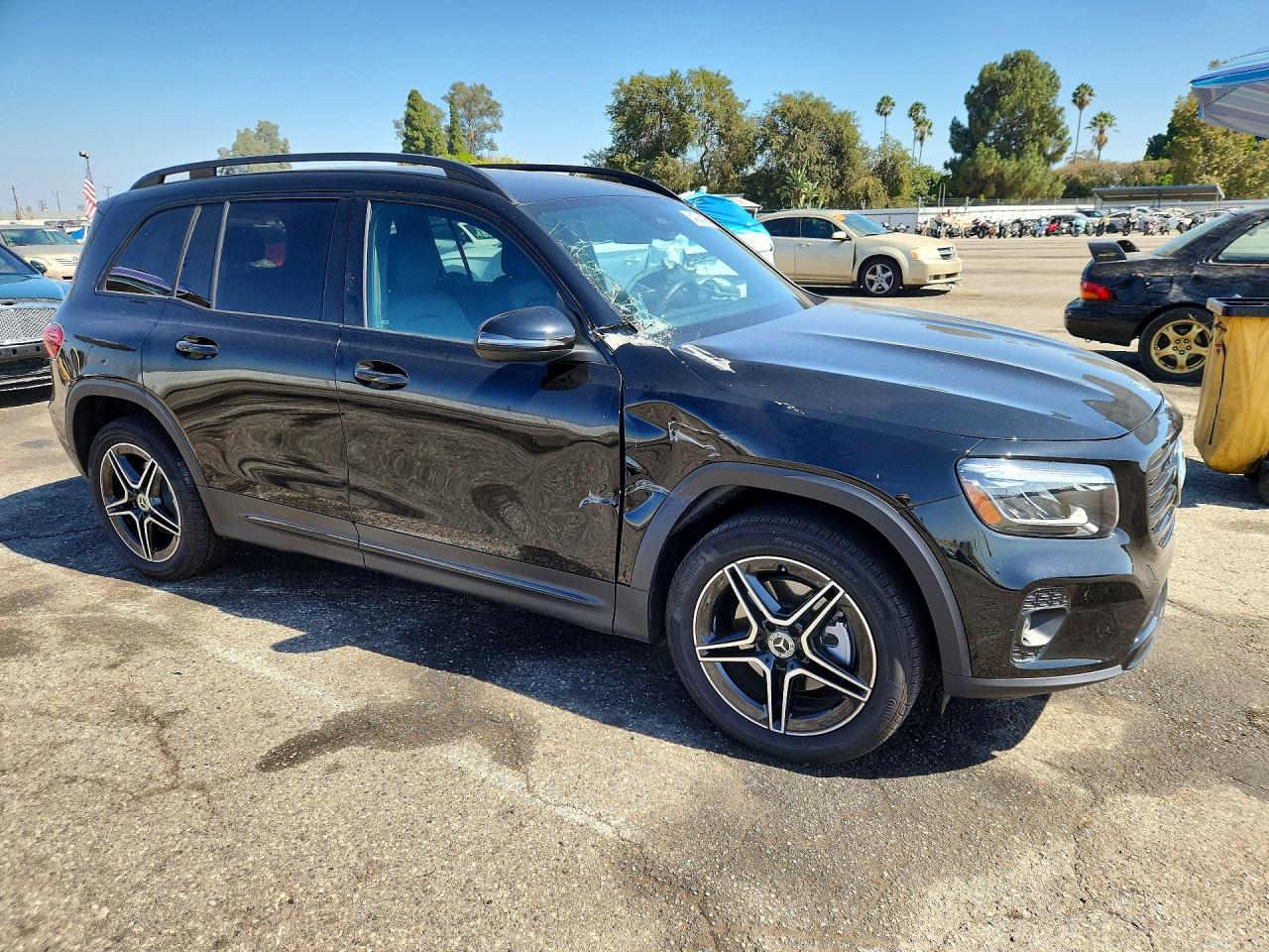 W1N4M4GB8TW457539 · 2026 MERCEDES-BENZ GLB · 4/13