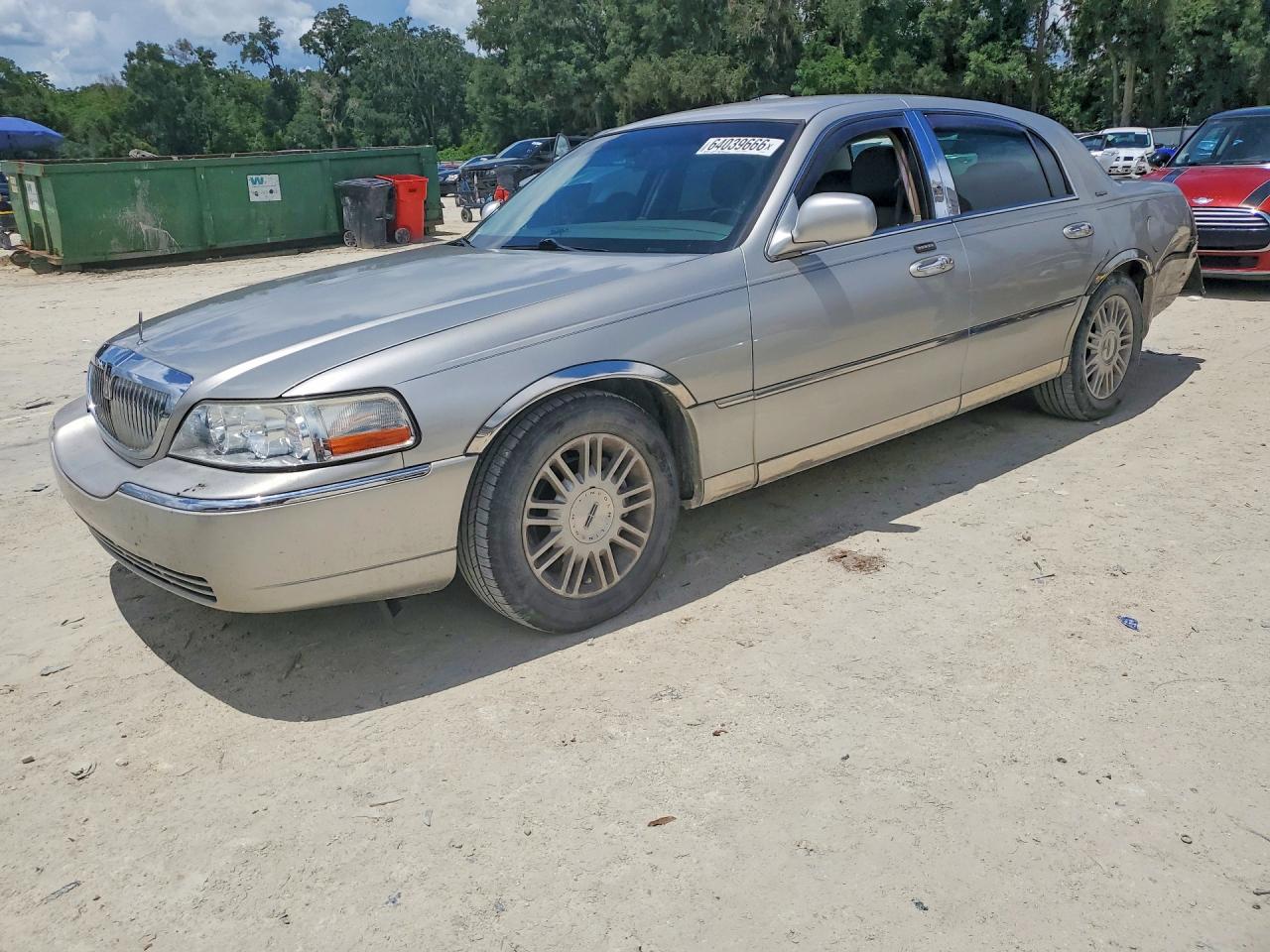 1LNHM83W56Y648140 · 2006 LINCOLN TOWN CAR