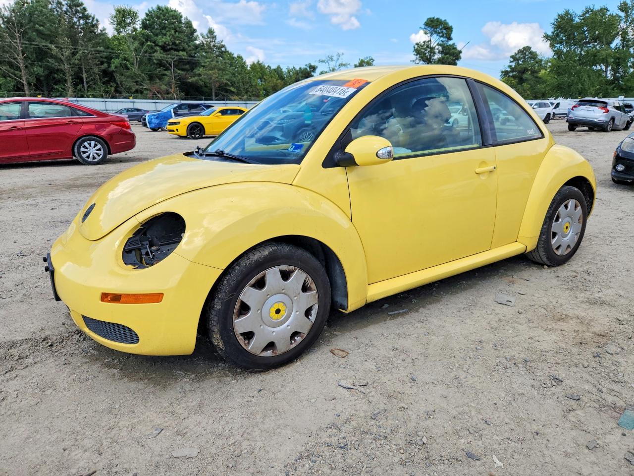 2010 VOLKSWAGEN NEW BEETLE
