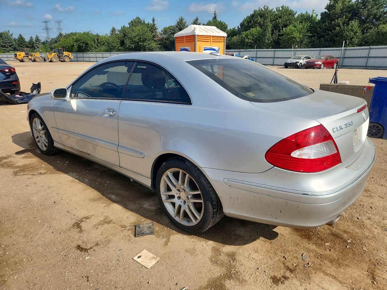 WDBTJ56H38F236010 · 2008 MERCEDES-BENZ CLK · 2/12