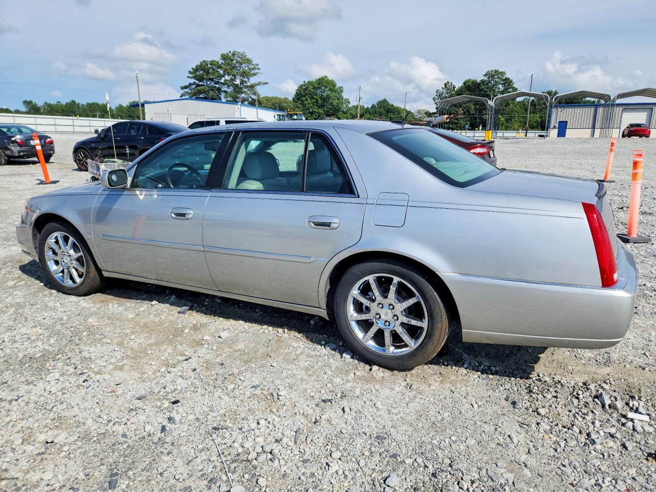 1G6KD57907U124712 · 2007 CADILLAC DTS · 2/12
