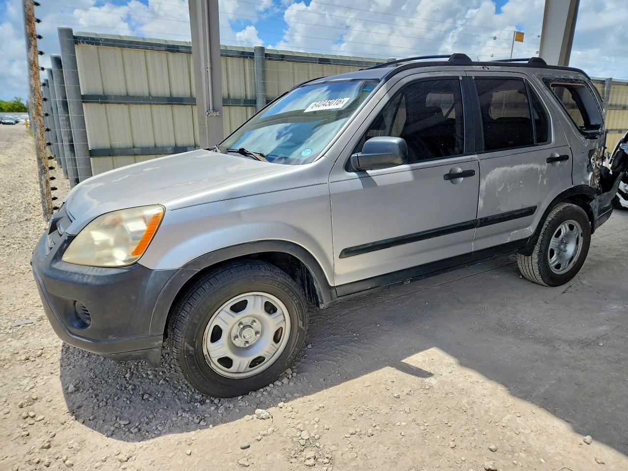 JHLRD68545C011090 · 2005 HONDA CR-V
