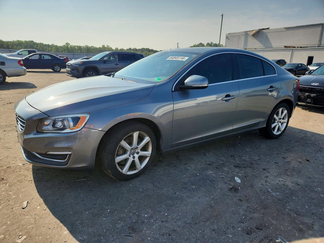 YV1612TK2G2392214 · 2016 VOLVO S60