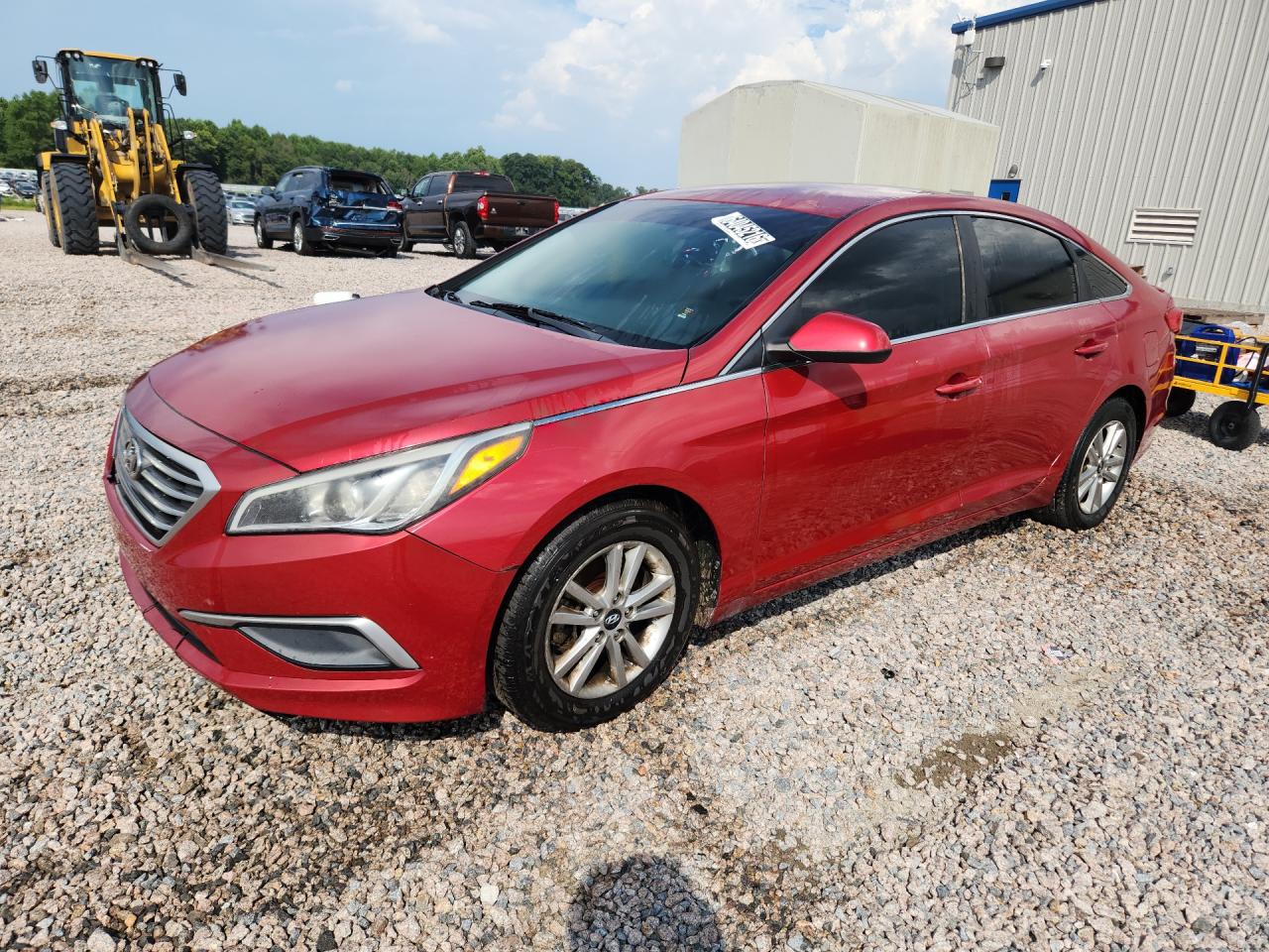 5NPE24AF8HH563239 · 2017 HYUNDAI SONATA