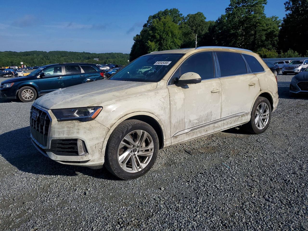 WA1LXBF79ND016927 · 2022 AUDI Q7