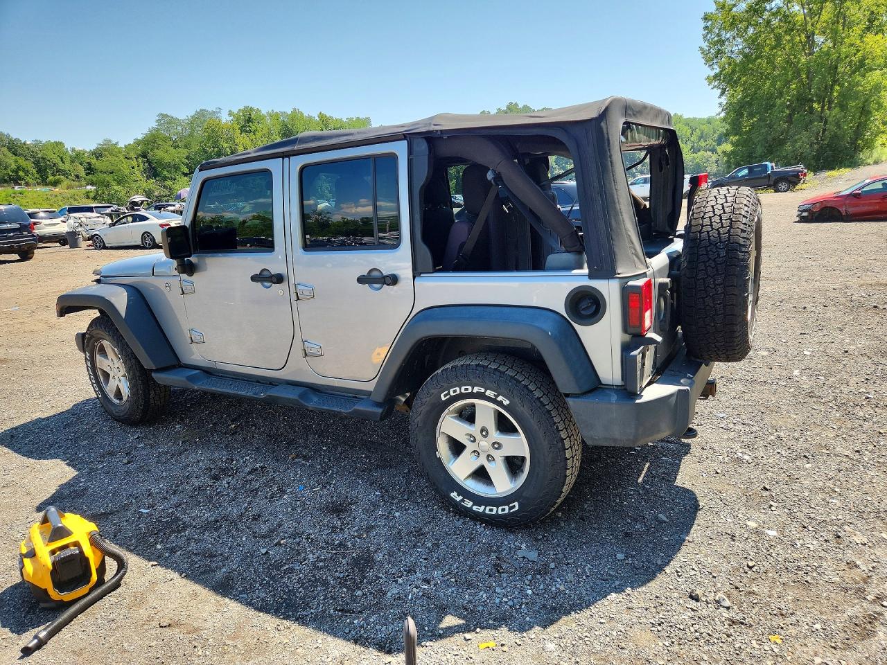 1C4BJWDG7EL120352 · 2014 JEEP WRANGLER UNLIMITED · 2/13