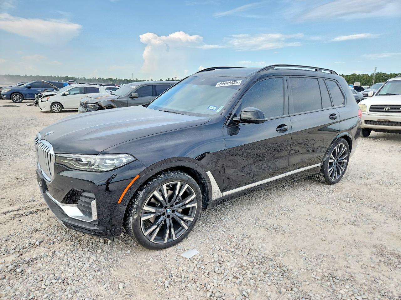 2022 BMW X7