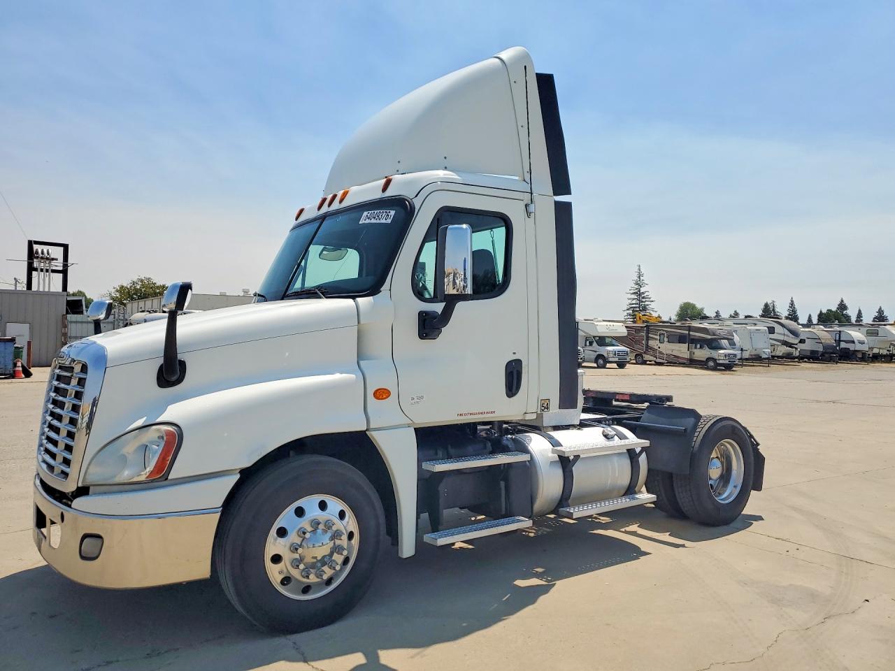 3AKBGDDV9DSFG5493 · 2013 FREIGHTLINER CASCADIA 125