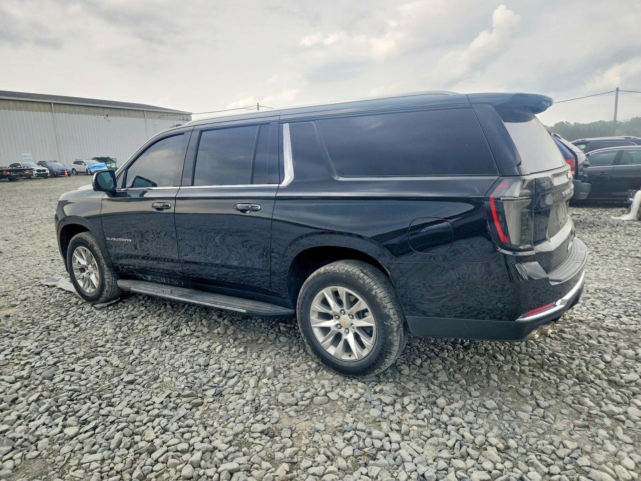 1GNS5FKD6TR124150 · 2026 CHEVROLET SUBURBAN · 2/13