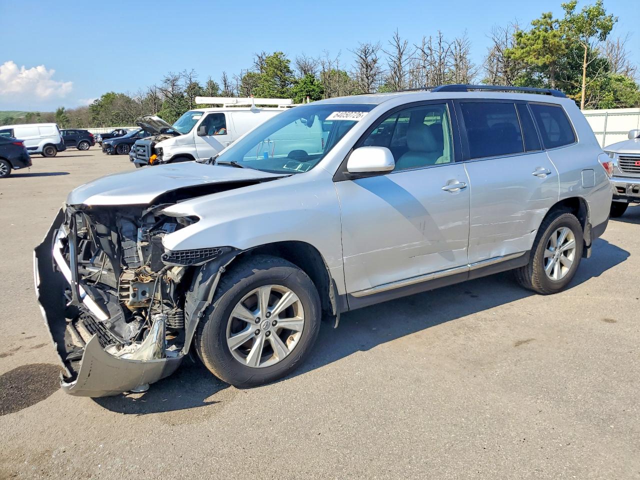 5TDBK3EHXBS069376 · 2011 TOYOTA HIGHLANDER