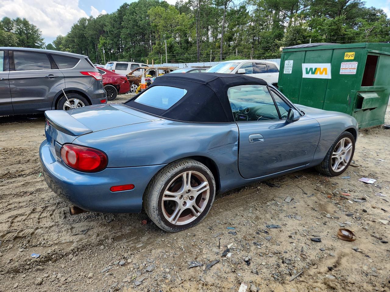 JM1NB353X50410302 · 2005 MAZDA MX-5 MIATA · 3/12