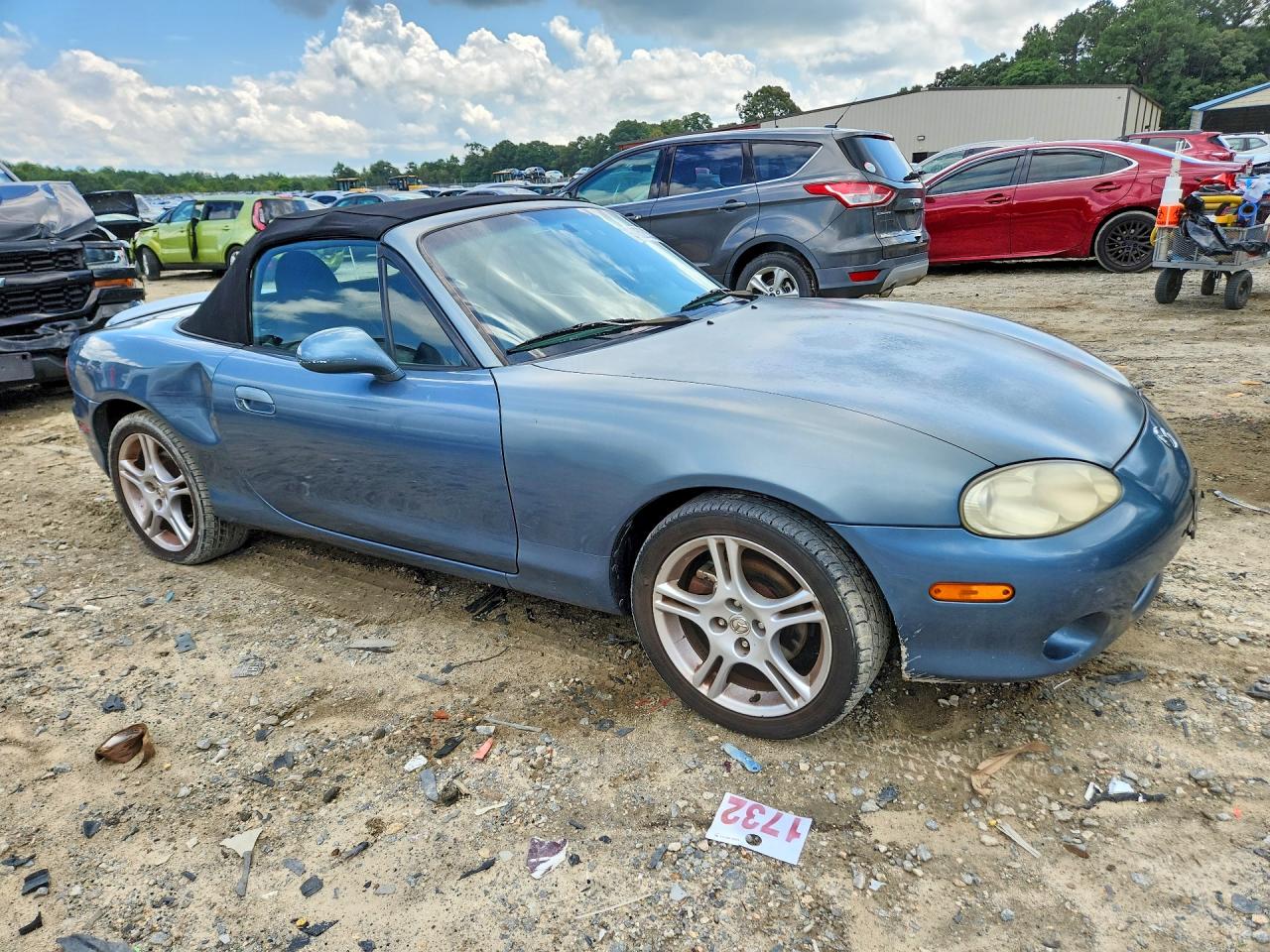 JM1NB353X50410302 · 2005 MAZDA MX-5 MIATA · 4/12
