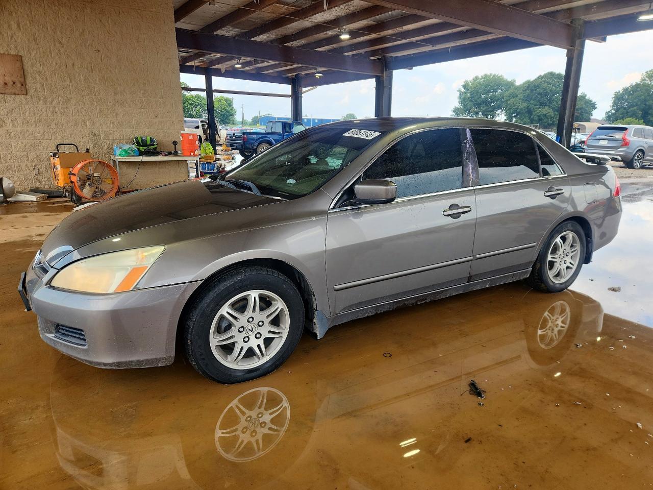 1HGCM56766A099270 · 2006 HONDA ACCORD
