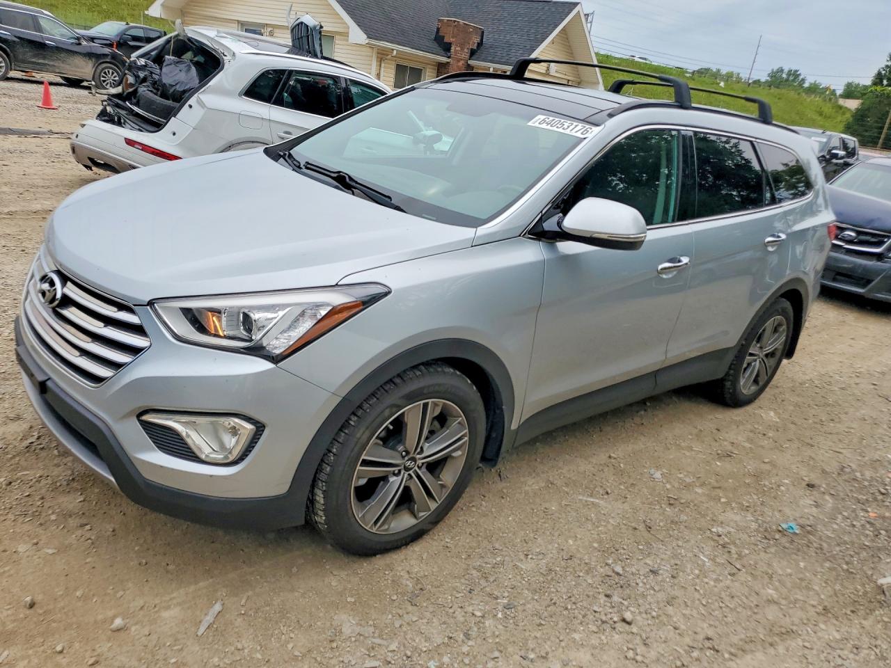 KM8SRDHF7FU103816 · 2015 HYUNDAI SANTA FE