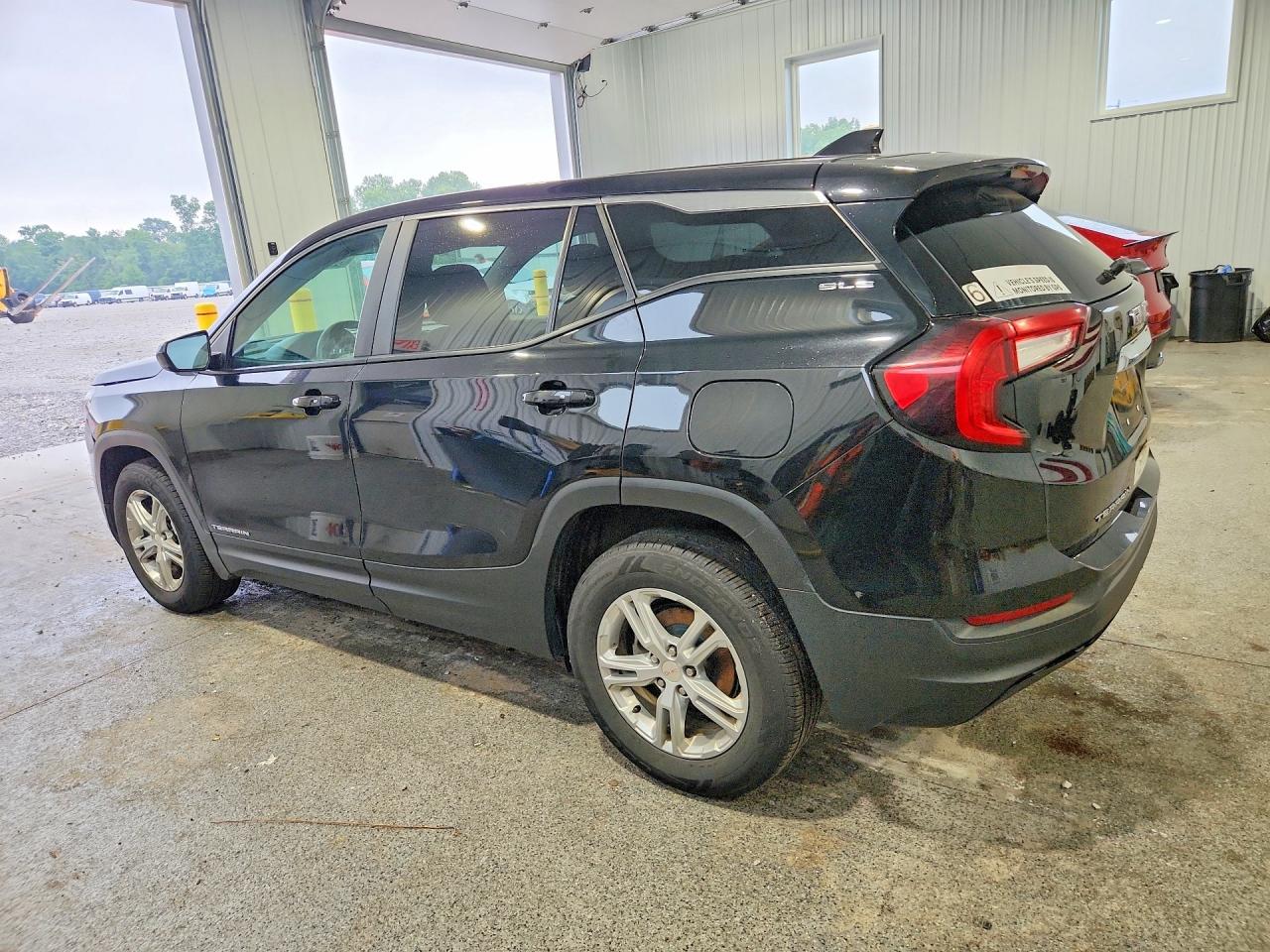 3GKALTEV8NL233835 · 2022 GMC TERRAIN · 2/13