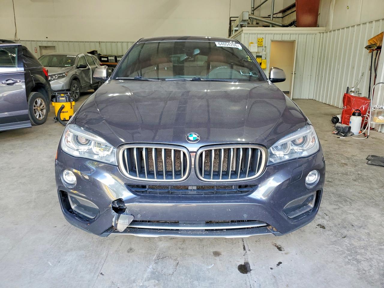 5UXKU2C39H0U28805 · 2017 BMW X6 · 5/13