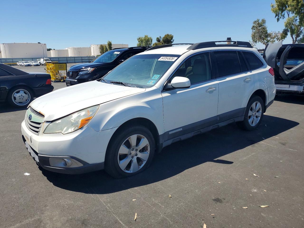 4S4BRBCC3A3327715 · 2010 SUBARU OUTBACK