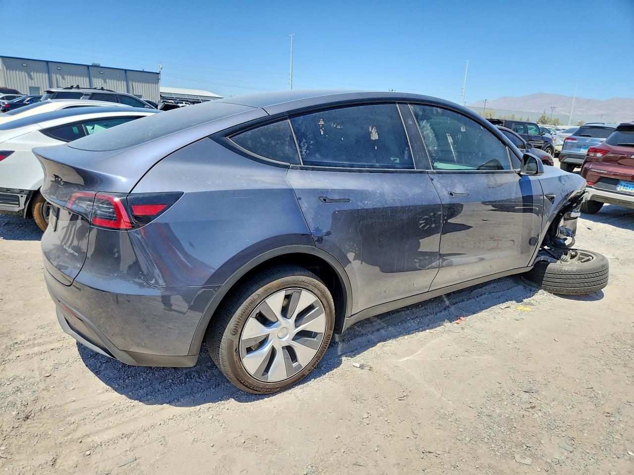 7SAYGDEE1PF853435 · 2023 TESLA MODEL Y · 3/13