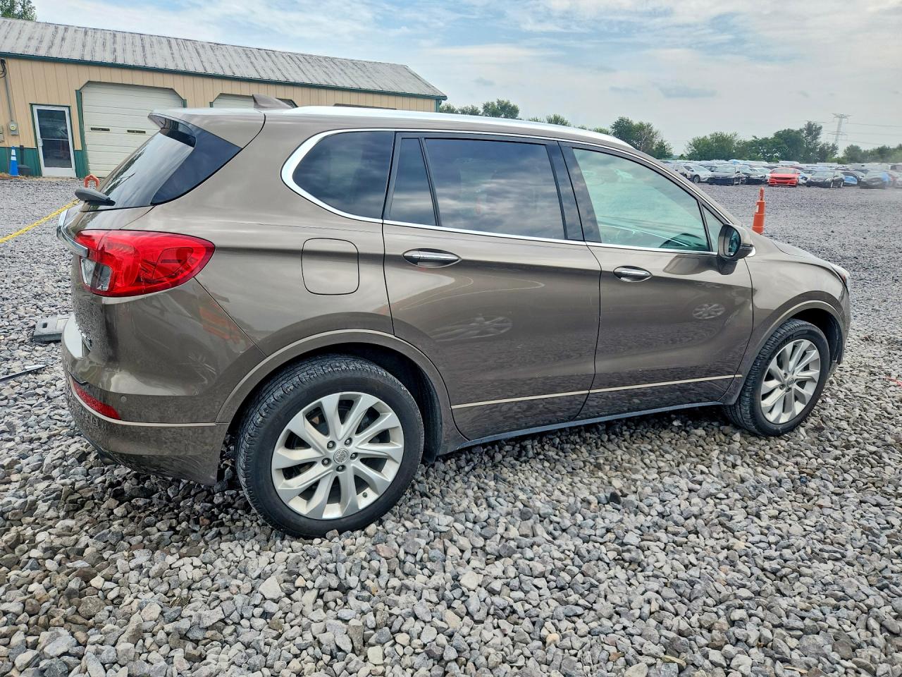 LRBFXFSX1HD100310 · 2017 BUICK ENVISION · 3/12