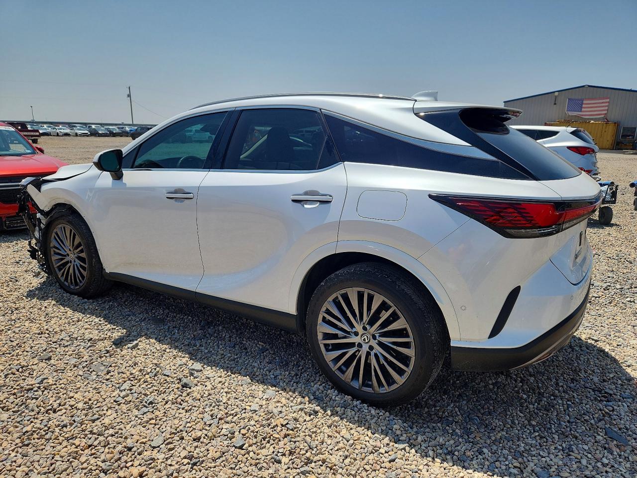 2T2BAMBA7SC052653 · 2025 LEXUS RX 350 · 2/13