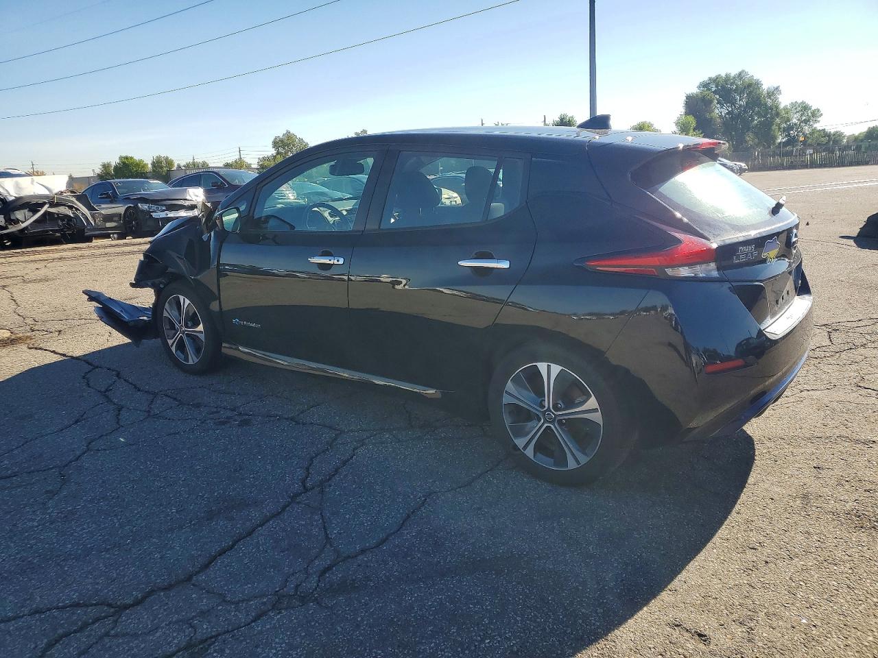 1N4AZ1CP1KC314658 · 2019 NISSAN LEAF · 2/12