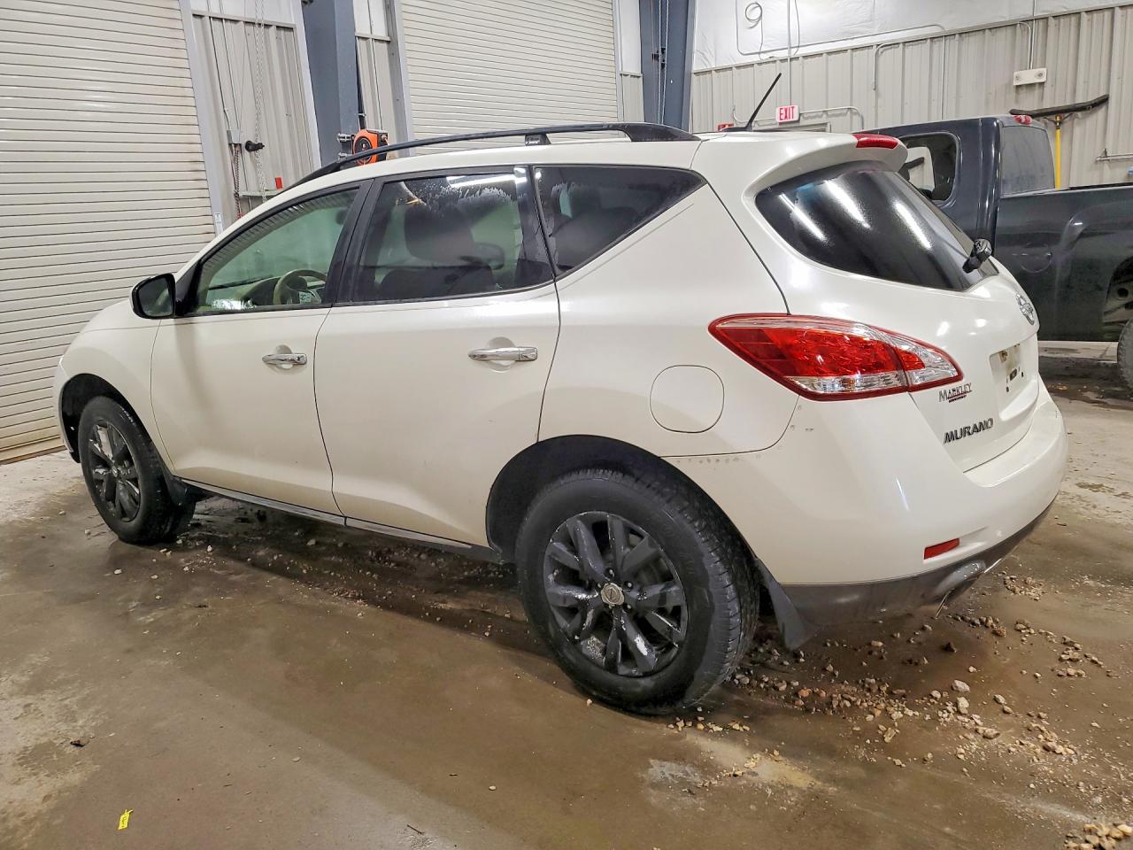 JN8AZ1MW3CW212928 · 2012 NISSAN MURANO · 2/13