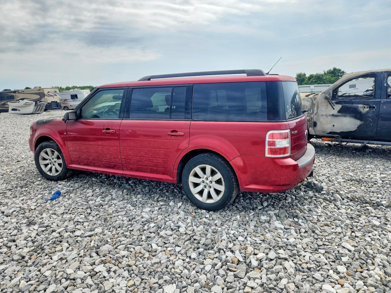 2FMDK51C99BA23947 · 2009 FORD FLEX · 2/12