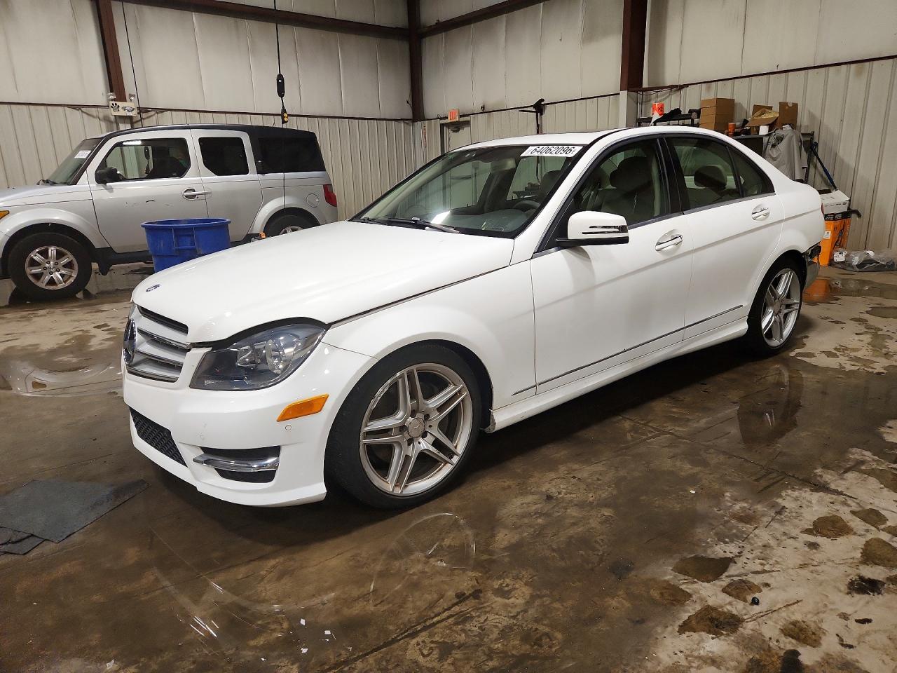 WDDGF8AB1DR281714 · 2013 MERCEDES-BENZ C